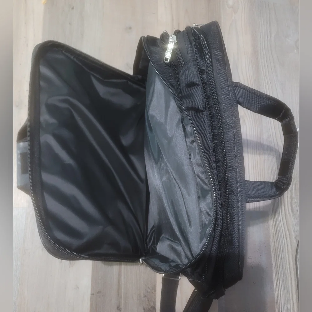 Laptop bag